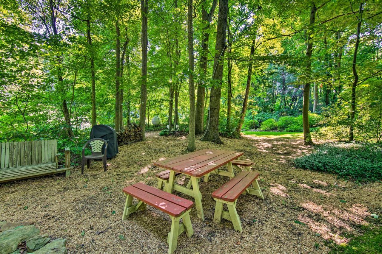 Cozy Garden Room In Welsh Mountain Suites! New Holland Kültér fotó