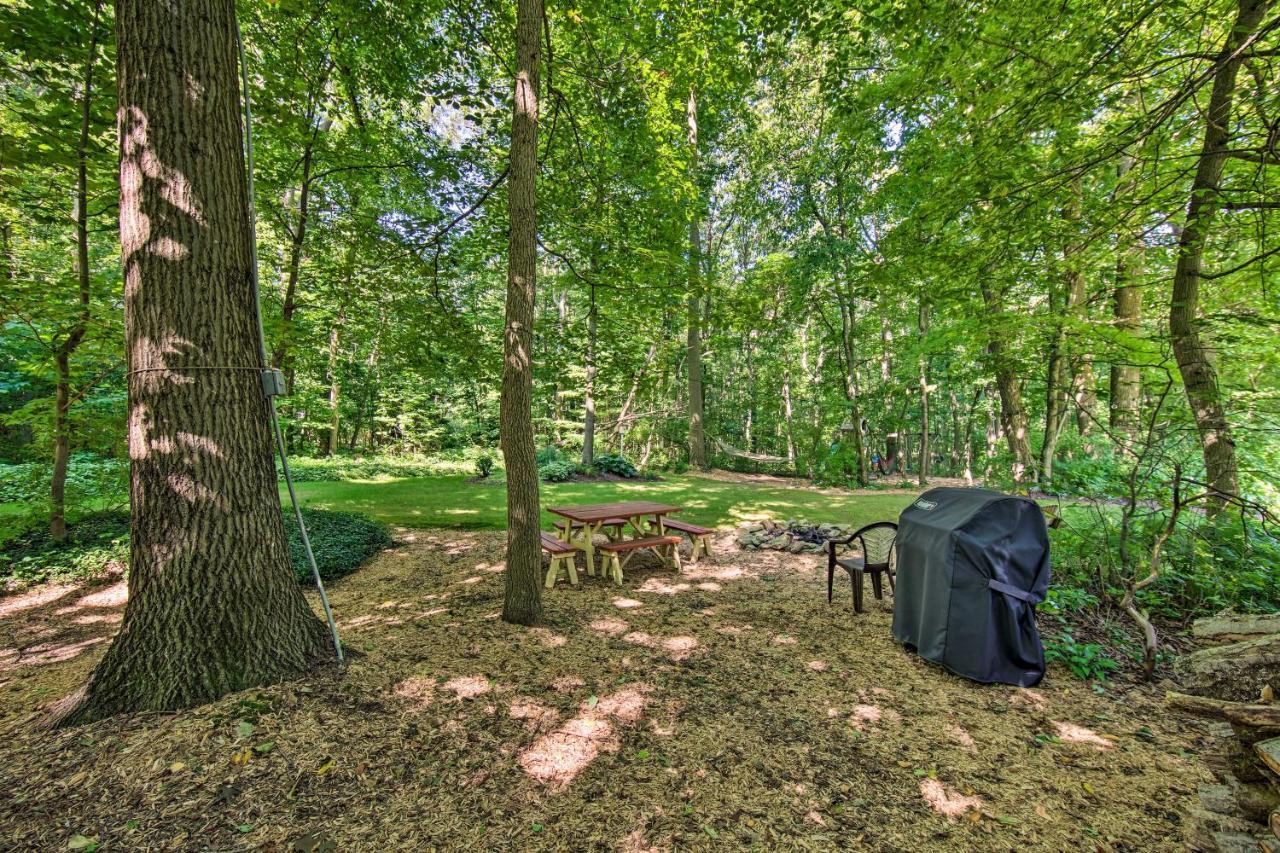 Cozy Garden Room In Welsh Mountain Suites! New Holland Kültér fotó